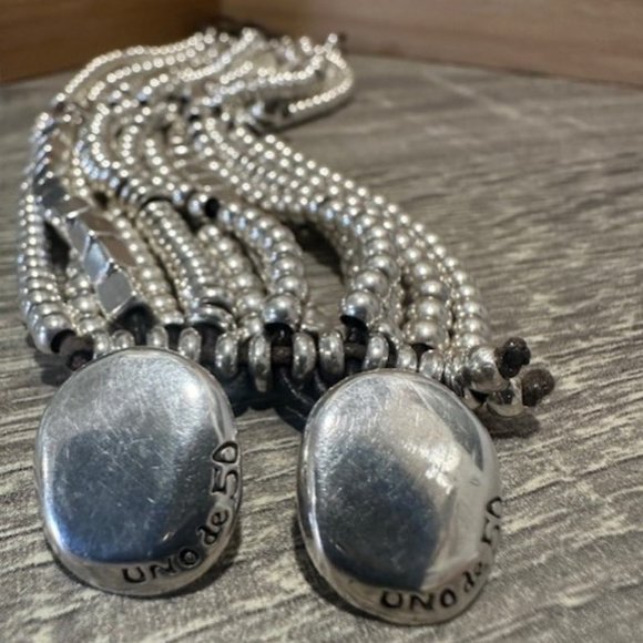 Uno de 50 *RARE-RETIRED* Trivial 12 layered bracelet - Picture 3 of 7